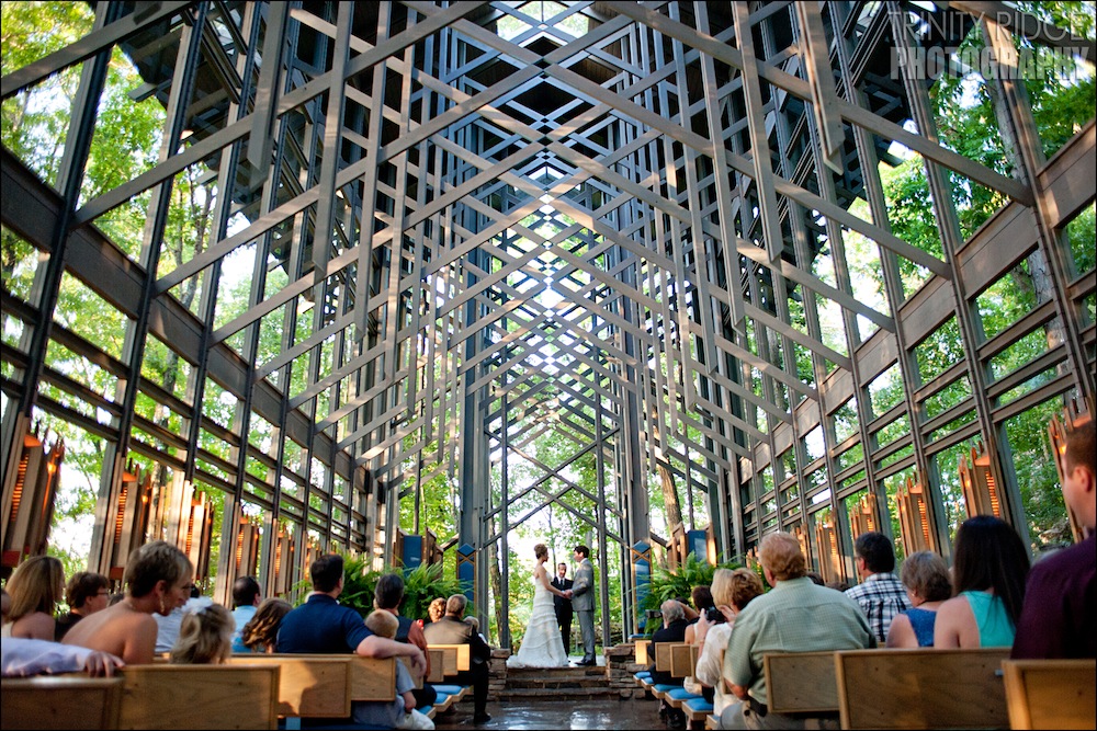 most beautiful places in the world to get married Honeybrides Thorncrown Chapel