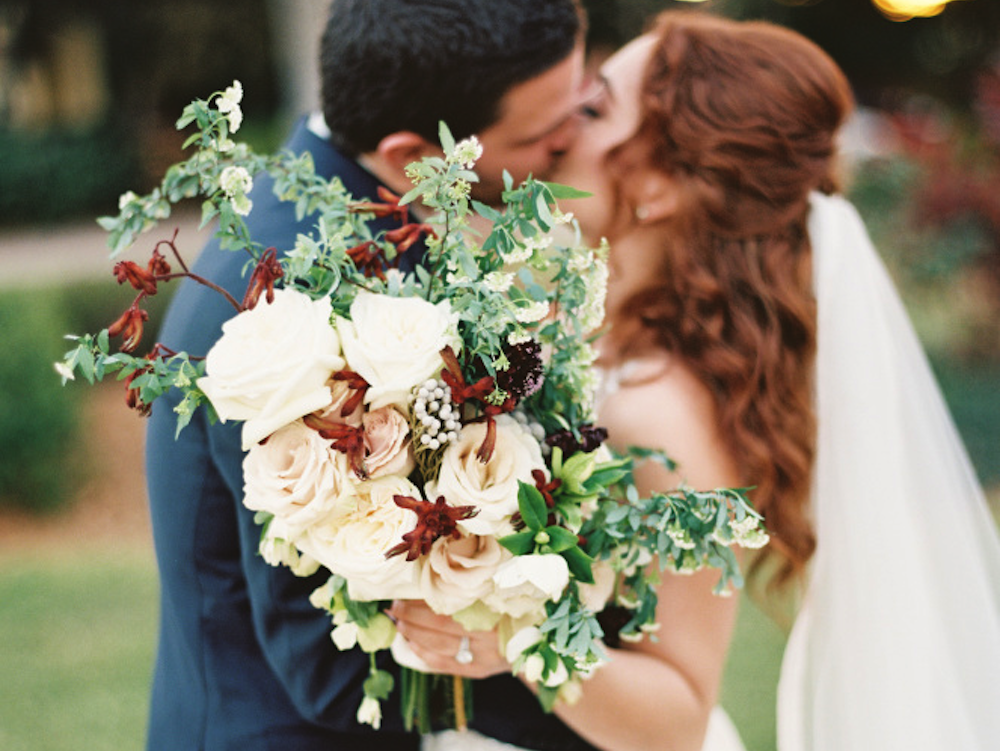 Wedding florists in Singapore: Handy tips when ordering your bridal bouquet